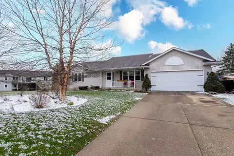 1330 Monte Carlo Dr, Jenison, MI 49428