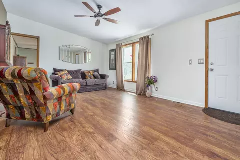 337 5th St, Plainwell, MI 49080 photo 11