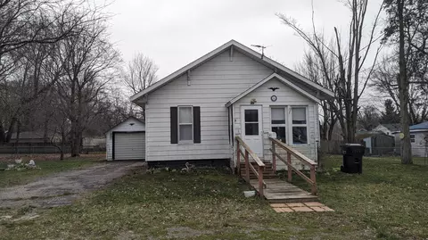 109 Bangor St, Bangor, MI 49013