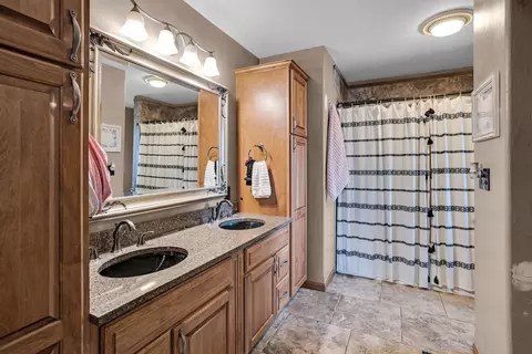 5511 S Jackson Rd, Jackson, MI 49201 photo 28