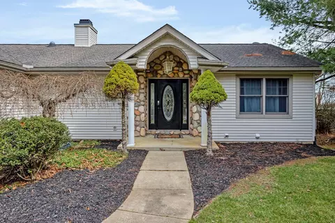5511 S Jackson Rd, Jackson, MI 49201 photo 2