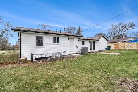 4680 Jerome Rd, Clarkston, MI 48346 photo 30