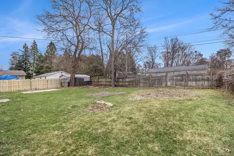 4680 Jerome Rd, Clarkston, MI 48346 photo 31