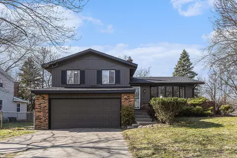1531 Morewood Dr SE, Grand Rapids, MI 49508