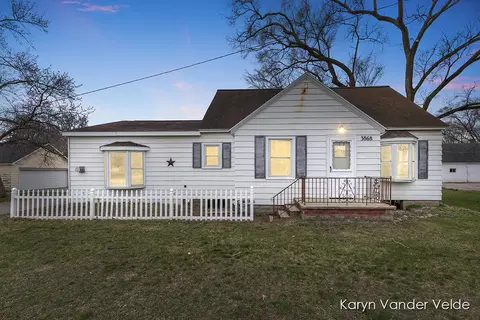 3868 Port Sheldon St, Hudsonville, MI 49426