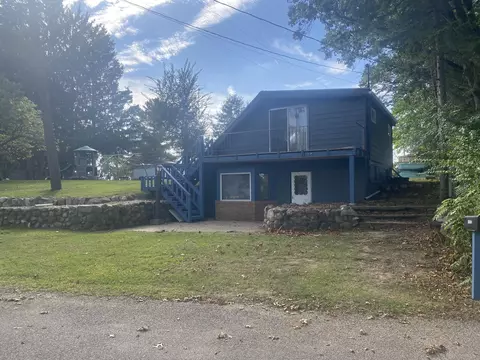 58872 Yeatter Rd, Colon, MI 49040