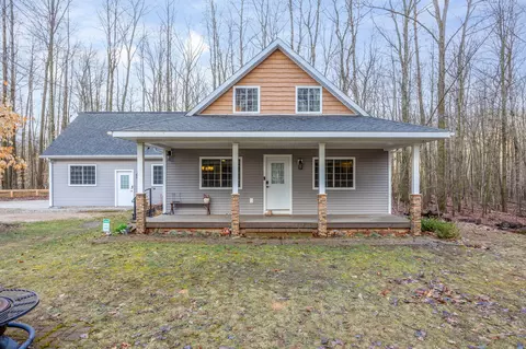 8447 Toronto, Canadian Lakes, MI 49346