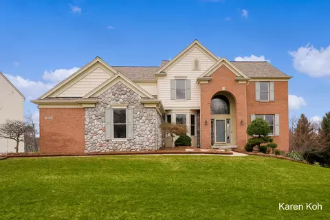 4612 Canterwood Ct NE, Ada, MI 49301