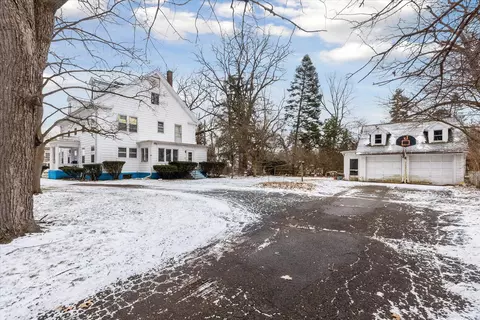 1902 4th Street St, Jackson, MI 49203 photo 3