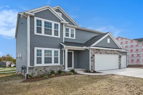 5606 Paxton Ct, Portage, MI 49024