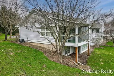 36 Spring Arbor Ct SE #35, Ada, MI 49301 photo 51