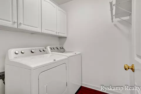 36 Spring Arbor Ct SE #35, Ada, MI 49301 photo 33