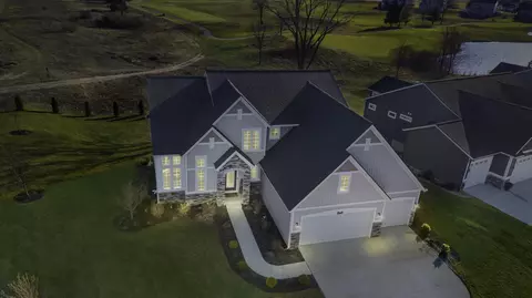 13698 Harrington Lndg, Holland, MI 49424