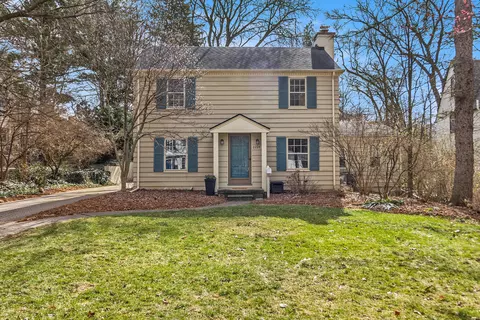 2224 Vinewood Blvd, Ann Arbor, MI 48104