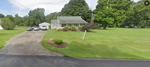 5276 Sharon Dr, Jackson, MI 49203
