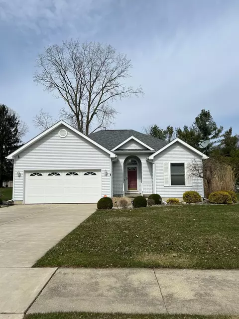 928 Sunburst Dr, Jackson, MI 49203