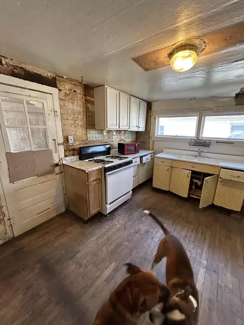 365 E Main St, Springport, MI 49284 photo 8