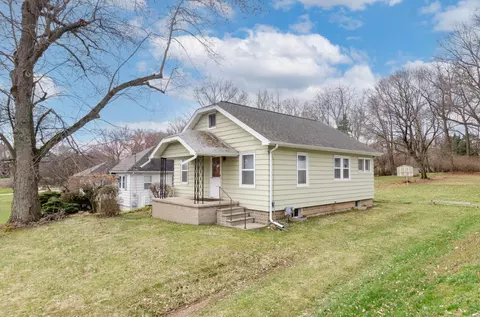 1818 Warren Ave, Jackson, MI 49203 photo 3