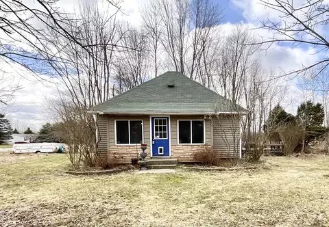 13215 Shaner Ave NE, Cedar Springs, MI 49319