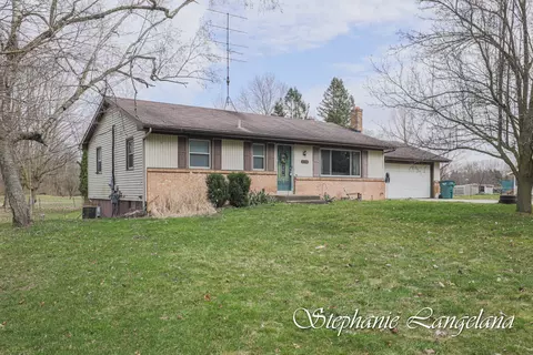 12596 8th Ave, Grand Rapids, MI 49544