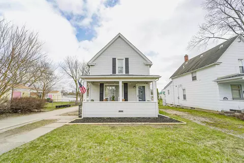 35 Beyne St, Mount Clemens, MI 48043