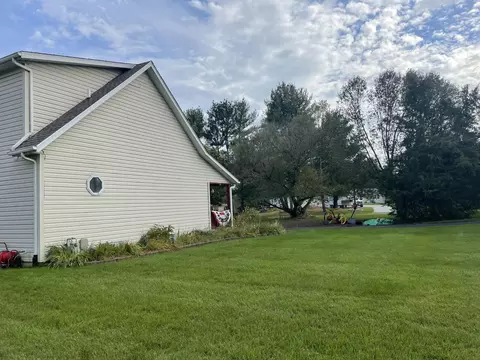 8050 Roepke Ct, Gregory, MI 48137 photo 37