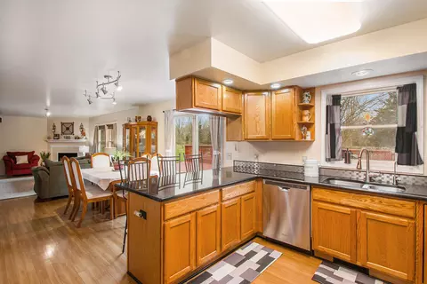 8050 Roepke Ct, Gregory, MI 48137 photo 15