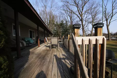 22707 Riverside Dr, Mendon, MI 49072 photo 8