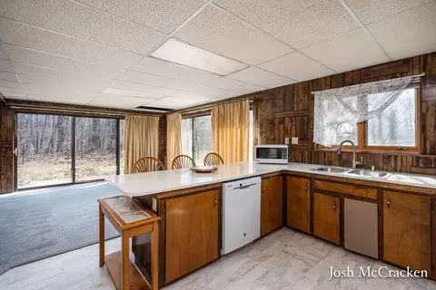 3900 W Stanton Rd, Stanton, MI 48888 photo 4