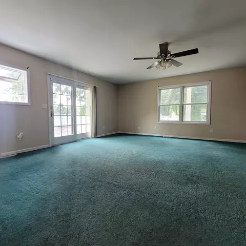 574 Christopher Rd, Jackson, MI 49203 photo 8