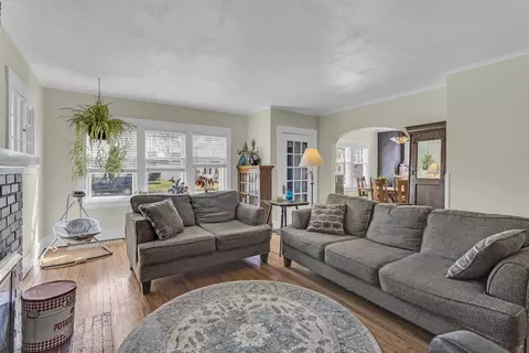 314 S Bowen St, Jackson, MI 49203 photo 8
