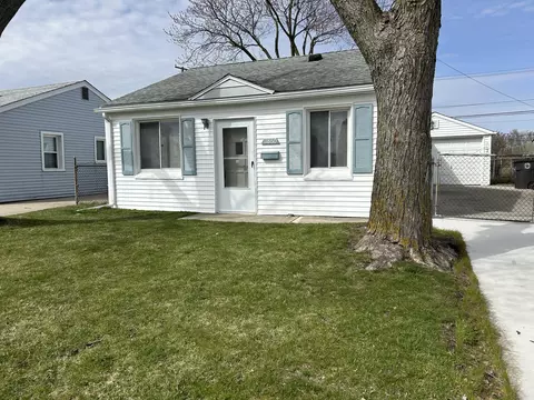 11860 Grant St, Riverview, MI 48193 photo 2
