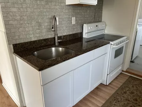 11860 Grant St, Riverview, MI 48193 photo 6