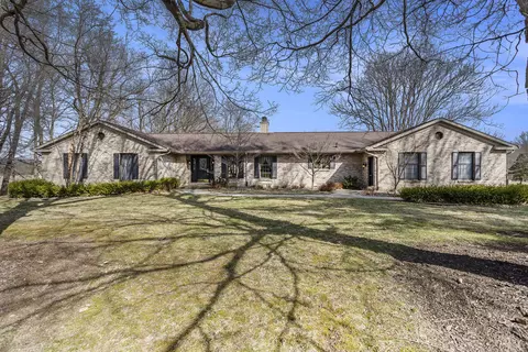 770 N Kalamazoo Ave, Marshall, MI 49068