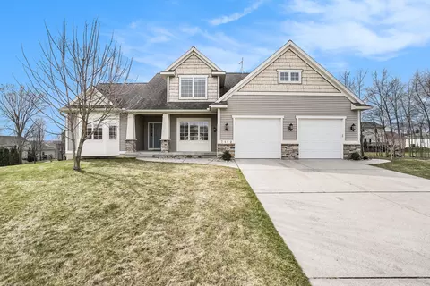 7112 Deep Rose Ct, Hudsonville, MI 49426