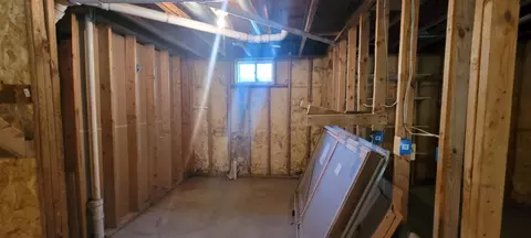 Bath - 7190 W Fox Rd, Mears, MI 49436 photo 9 of 10
