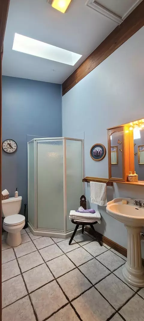 Bath - 7190 W Fox Rd, Mears, MI 49436 photo 8 of 10