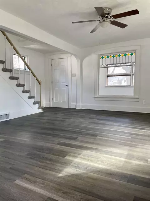 509 Cherry St, Niles, MI 49120 photo 2