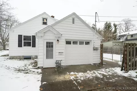 Exterior - 221 S Main St, Plainwell, MI 49080 photo 5 of 7