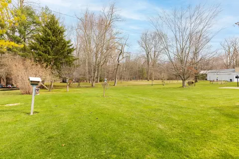 View/Area - 38850 Barth Rd St, Romulus, MI 48174 photo 1 of 6