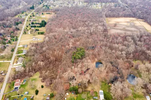 View/Area - 38850 Barth Rd St, Romulus, MI 48174 photo 4 of 6