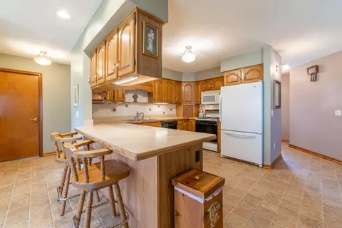 Kitchen - 38850 Barth Rd St, Romulus, MI 48174 photo 3 of 3