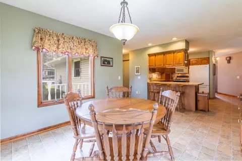 Dining - 38850 Barth Rd St, Romulus, MI 48174 photo 1 of 3