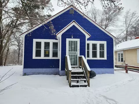 721 Marcoux Ave, Muskegon, MI 49442