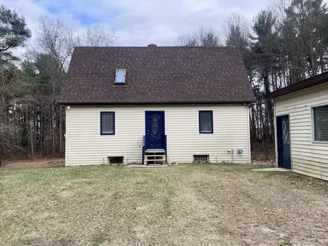 2784 Edgar Rd, Edmore, MI 48829 photo 2