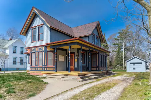 126 Grand Ave, Mount Clemens, MI 48043