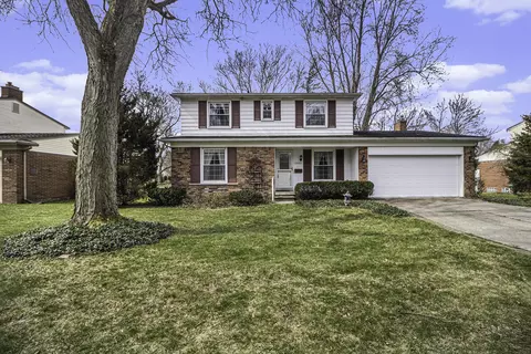 15493 Ashurst St, Livonia, MI 48154