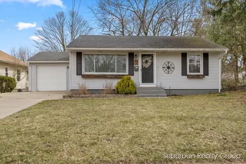 3042 Locke Ave SW, Grandville, MI 49418