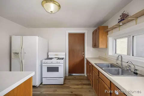 505 Kiddville St, Belding, MI 48809 photo 8