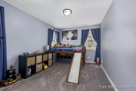 505 Kiddville St, Belding, MI 48809 photo 12